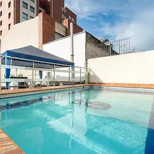 4* Hotel Plaza Versalles